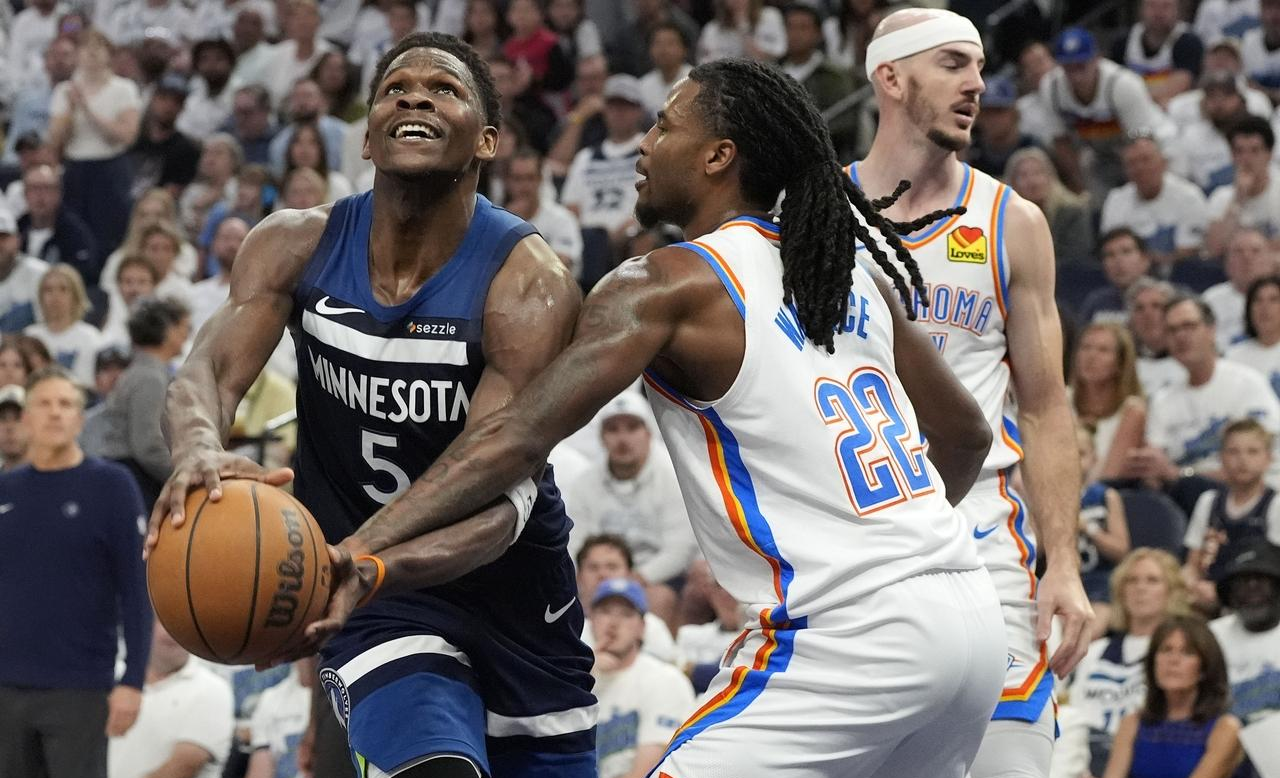 关于NBA常规赛倒计时；勒沃库森今晨绝杀压哨；细节引发关注；底气十足；年轻球员得到机会的信息