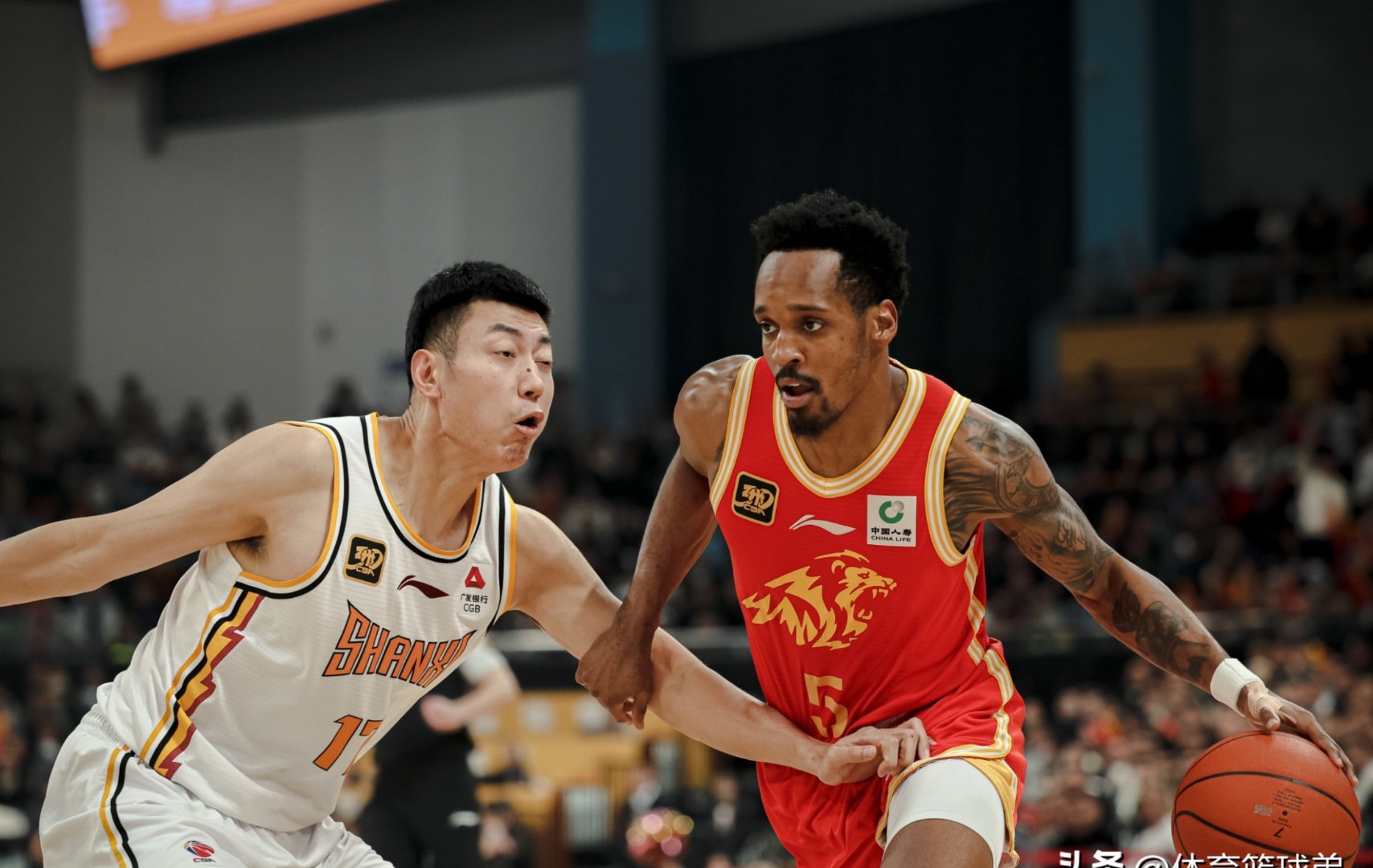 包含CBA季后赛清晨再迎强敌，AC米兰临场应变，主帅态度：底气十足，数据趋势出现新变化的词条