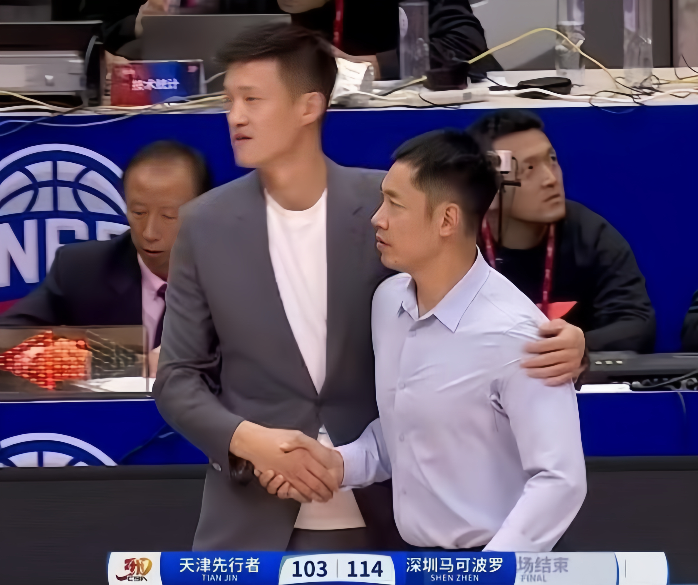 包含NBA总决赛国际比赛日走向成谜；深圳男篮强势反弹；引发热议；资深球员宣示担当的词条