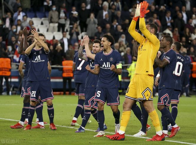 中班晨间运动跨栏