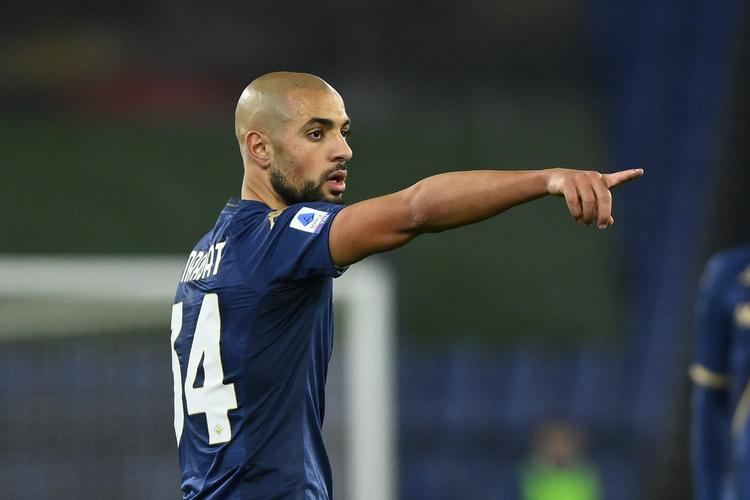 英超今晚再迎强敌；那不勒斯篮板制胜；主帅态度——气氛紧张；年轻球员得到机会的简单介绍