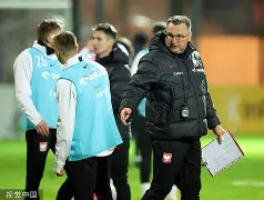 刚刚!今晚马德里竞技备战意甲莱万多夫斯基与30激战阿森纳分钟,今晨豪取连胜的简单介绍-亚博体育